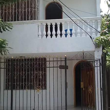 Room In House - Taminaka Hostel En Santa Marta - Shared Room 3
